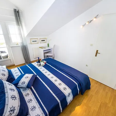 Apartamento Mediterraneo *
